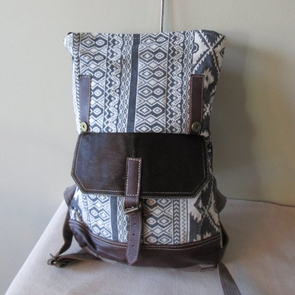 Myra Bag Backpack Expands to Large 16" - Picture 3 of 4